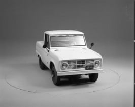 1966 Ford Bronco in Studio